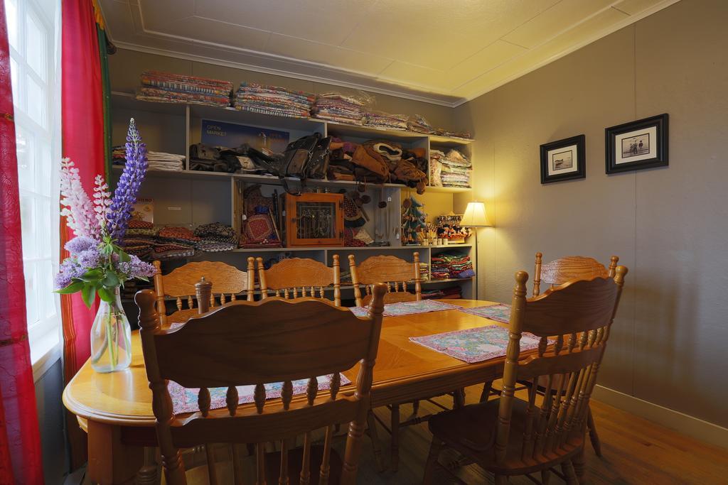 Meems Elliston B&B Dış mekan fotoğraf