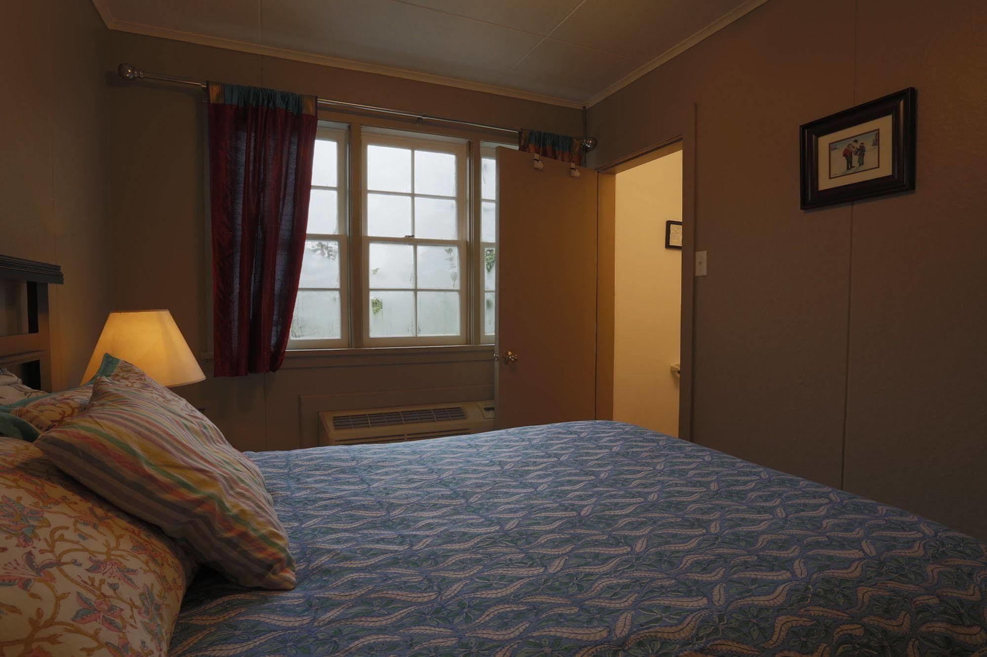 Meems Elliston B&B Dış mekan fotoğraf